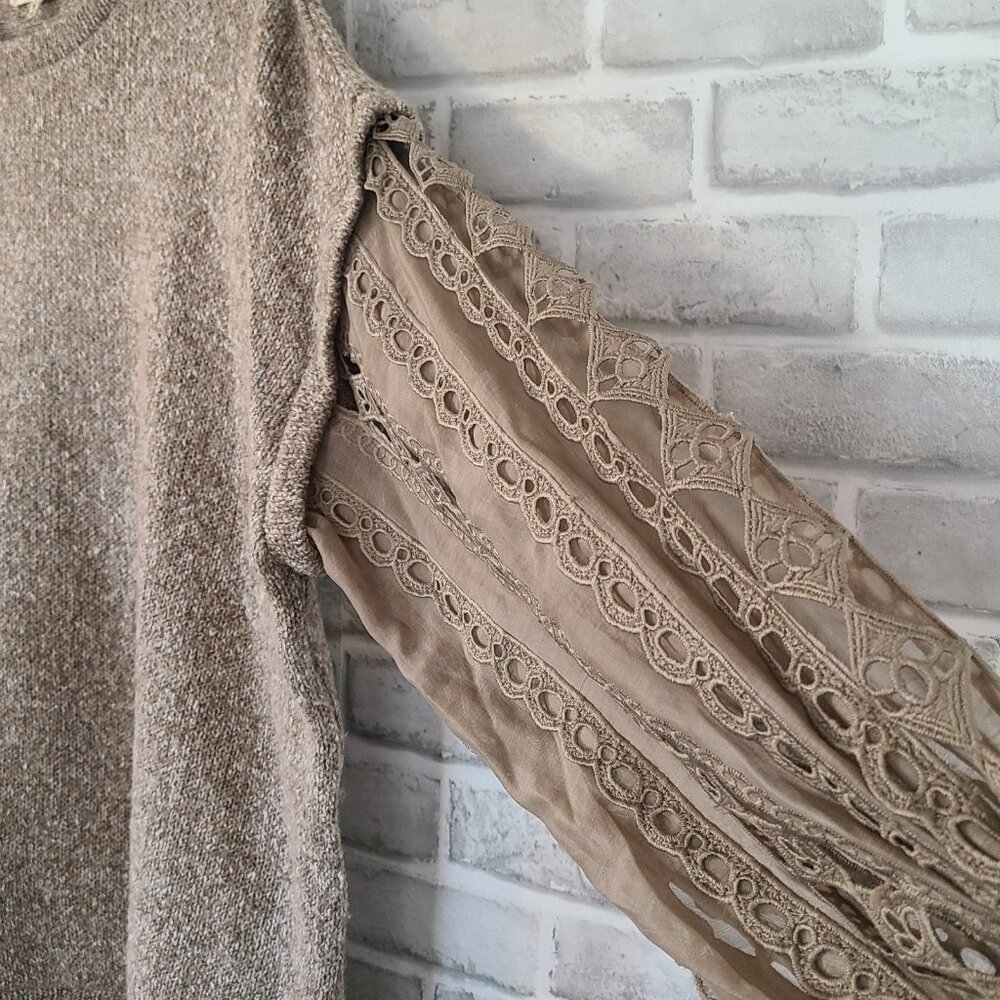 Gimmicks by BKE Wool Blend Sweater Eyelet Lace Arms Brown Boho Romantic Medium - Picture 3 of 8